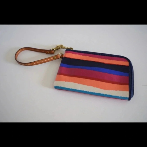 NWOT Fossil wrislet - Picture 2 of 4